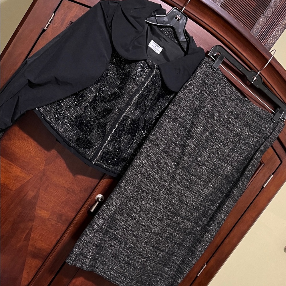 Alberta Ferretti Charcoal Beaded Evening Skirt Suit Size 8